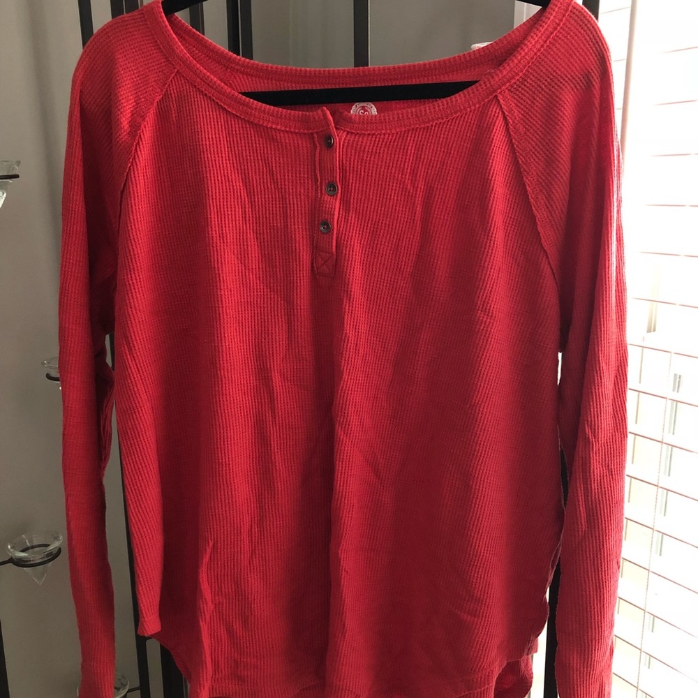 Coral long sleeve swooped necked shirt
